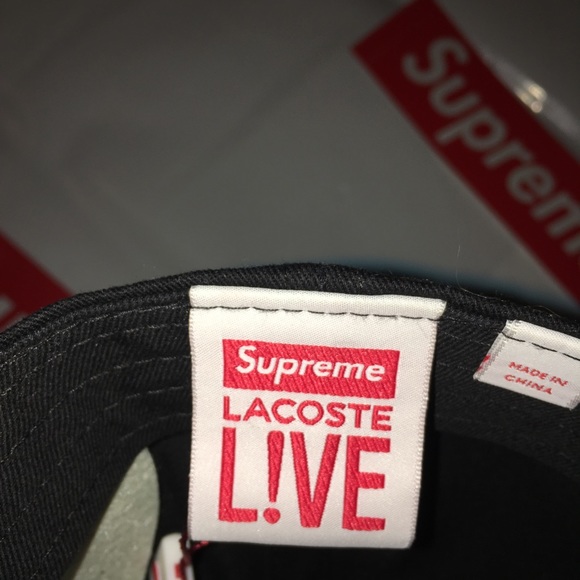 Supreme x Lacoste - Picture 5 of 5